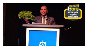 "Bunu anam balkonda yapıyor" CHP'li meclis üyesi marulla oturuma renk kattı