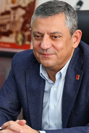 Özgür özel ’den Bahçeli’ye Silivri daveti