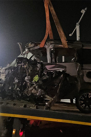 Kuzey Marmara Otoyolu’nda otomobil gişeye girdi: 1 ağır yaralı