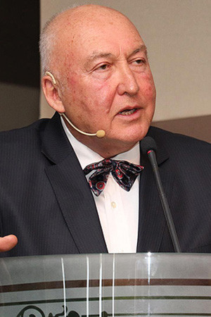 Deprem uzmanı Ercan, kalp krizi geçirdi