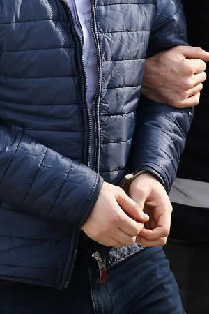 Kocaeli’de aranan şahıs yakalandı