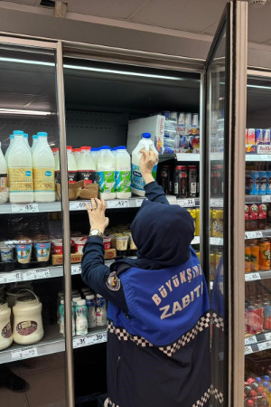 Kocaeli'de tarihi geçmiş ürünler imha edildi