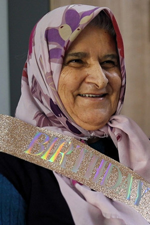 Büyükşehir’den 77 yaşındaki teyzeye büyük mutluluk