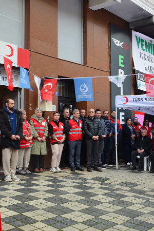 Kocaeli'den Gazze'ye 2 yardım tırı yola çıktı