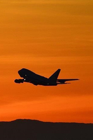 İstanbul'a iniş yapamadılar!