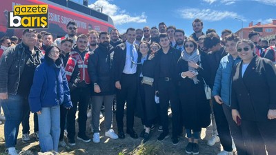 Kocaeli’den Silivri’ye akın ettiler… CHP’li gençlerden genel başkana destek