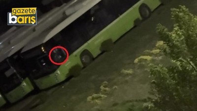 Hırsızlar ne yapacağını şaşırdı: Belediye otobüsünü çalmaya kalktılar!