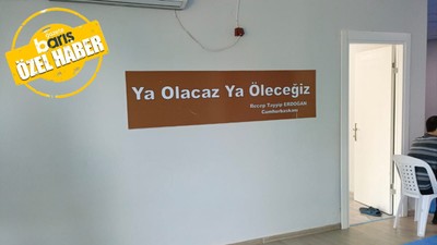 AKP’li belediyeden miniklerin sınıfına Erdoğan sloganı: “Ya olacağız, ya öleceğiz”
