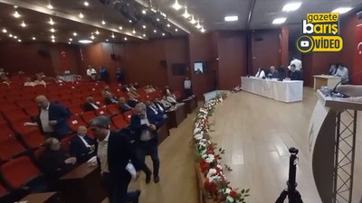 İYİ Partililer meclisi terk etti
