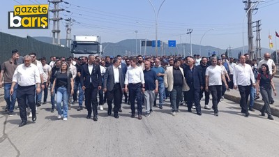 TÜPRAŞ işçisi yolu açtı: CHP’lilerle rafineriye yürüyüş!