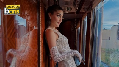 Hande Erçel’den romantik tatil pozları