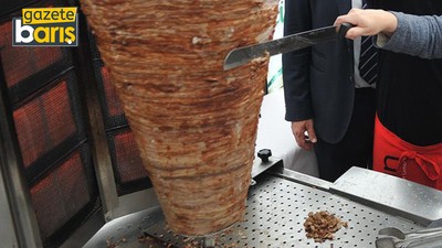 10 bin liraya tavuk döner. Para mı aklanıyor?
