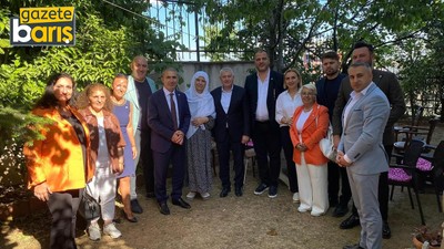 İYİ Partililer Gebze'de hacı duası aldı