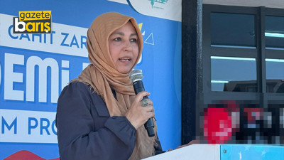 Kocaeli’ye övgüler: Ünlü şairin kızı Büyükşehir açılışında