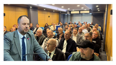 Erdem Arcan’ın adaylık açıklamasında gözler Küçükkaya’yı aradı