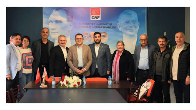 Hürriyet’e kalabalık karşılama Gökçe’ye bir avuç yönetici