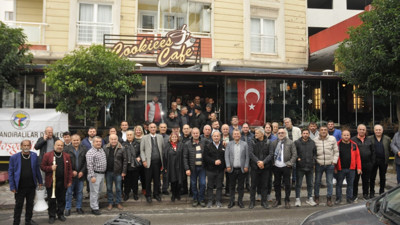 Kandıralılardan hindisine tavla turnuvası