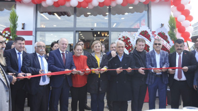 Siyaset ve iş dünyası be’EF Et & Mangal açılışında buluştu!