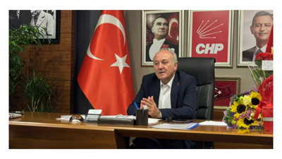 CHP’nin yeni il başkanı belediye başkanlarına ilçeleri pay etti