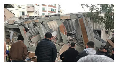 Gebze’de korkunç olay: 6 katlı bina çöktü enkazda insanlar var!