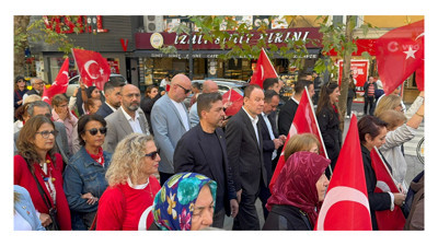 Bülent Sarı ve Hikmet Erenkaya 29 Ekim’de birlikte yürüdü