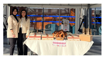 AKP İzmit’in standını tüketmişler