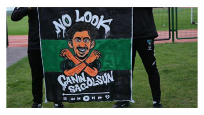 Tayfur Bingöl’e özel pankart: “No Look ve Canın Sağolsun”