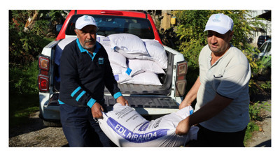 Büyükşehir üreticileri yalnız bırakmadı