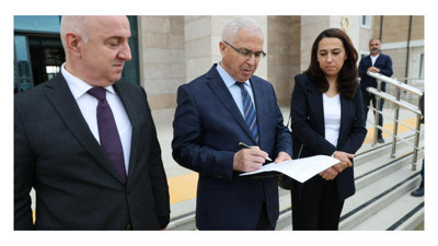 Kaymakam Dönmez kaymakamlık binasını için imzayı attı