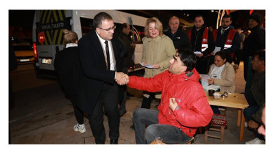 Sertif Gökçe gün doğmadan Körfez sokaklarında