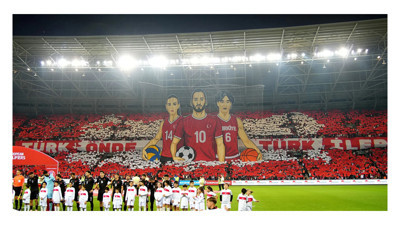 Bakan'dan Kocaelispor taraftarına milli maç övgüsü!