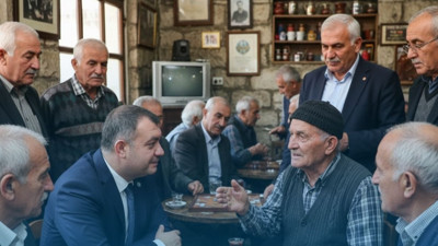 İYİ Partili isimden tartışma yaratan fotoğraflar