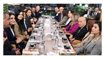 Kocaelili isim Bahçeli’yle karşılıklı yemek yedi