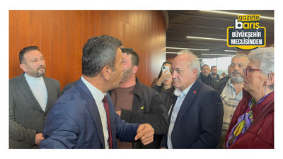 Büyükşehir Meclisi'nden çıkan Kandıralıları CHP'li meclis üyesi içeri topladı!
