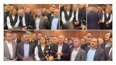 Erdem Arcan’ın mikrofonu kimin elinde?