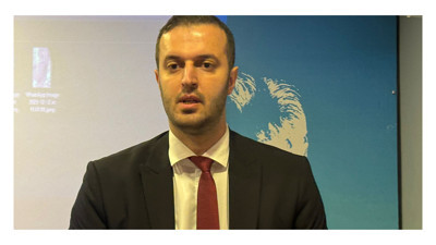 Karakadılar, Büyükakın’ı kınadı “Meclis babasının çiftliği değil”