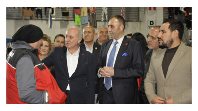 CHP’lilerden Çayırova’da pazar ve esnaf ziyareti