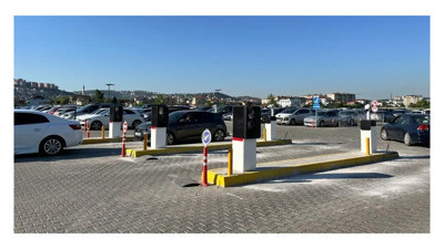 Otoparkta sürünmek 120 TL’ye patladı: İzmit’teki AVM’de bir garip mağduriyet!