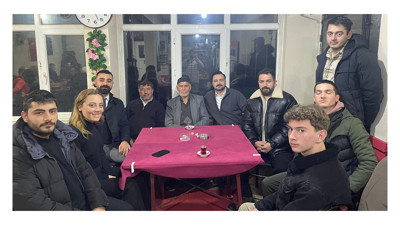 Genel Başkan yardımcısı geldi. CHP'li gençlerden Şahinler Köyüne ziyaret