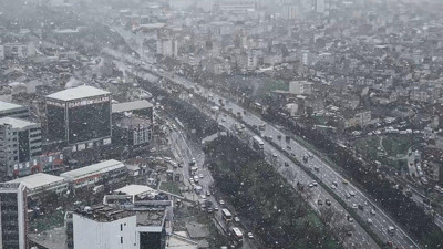 Kar yağışı kapımıza dayandı: İstanbul’da başladı, gözler Kocaeli’ye çevrildi