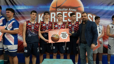 "Kardeş Pası" basketbol şampiyonasında ödüller sahiplerini buldu