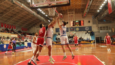 Kağıtspor dün deplasmanda Cedi Osman Basketbol'a kaybetti