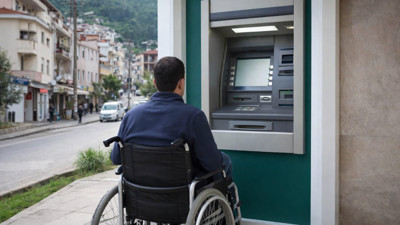 Kocaeli'de engelli vatandaştan bankaya çağrı