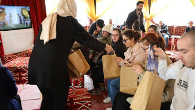 Özel bireyler Ramazan Sokağı'nda dolu dolu bir gün geçirdi