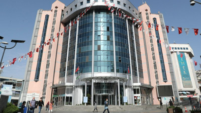 Kırık döküktü: İzmit Belediyesi ihaleye çıkıyor