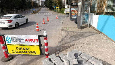 İzmit 17 Ağustos Bulvarı baştan sona yenileniyor