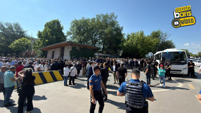 Meclis önü karıştı: Kılıçdaroğlu ve Özel destekçileri arasında kavga!