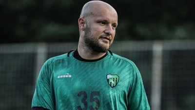 Kocaelispor kaptanına veda etti!