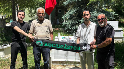 Yalçın Kıldıran, vefatının 3. yılında mezarı başında anıldı
