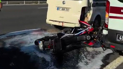 İzmit'te feci kaza: Motosikletli araç altında sıkıştı